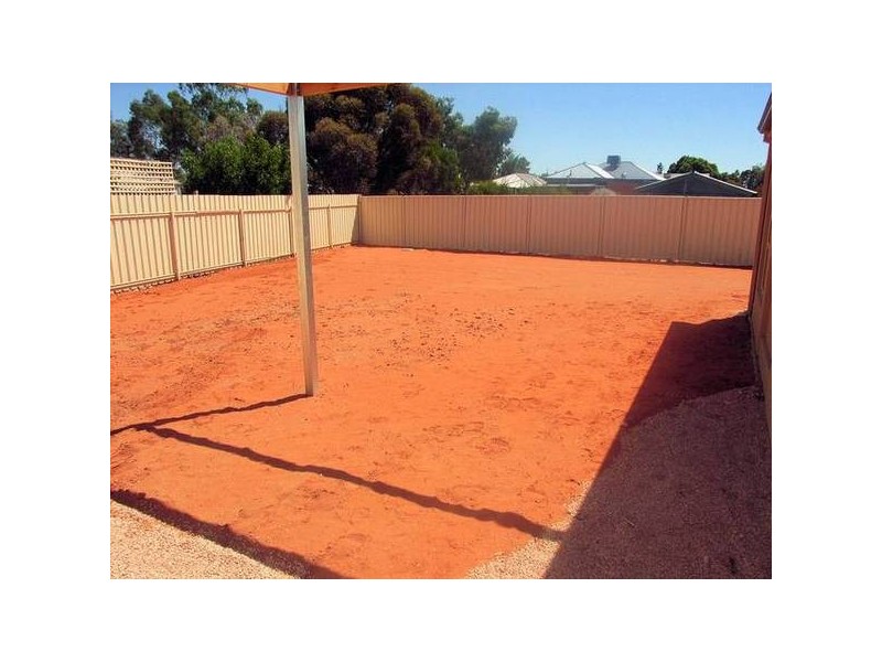 4 Lisa Crescent, Mildura VIC 3500