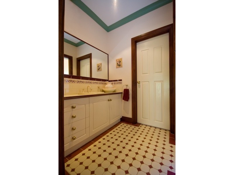 4 Damien Court, Mildura VIC 3500