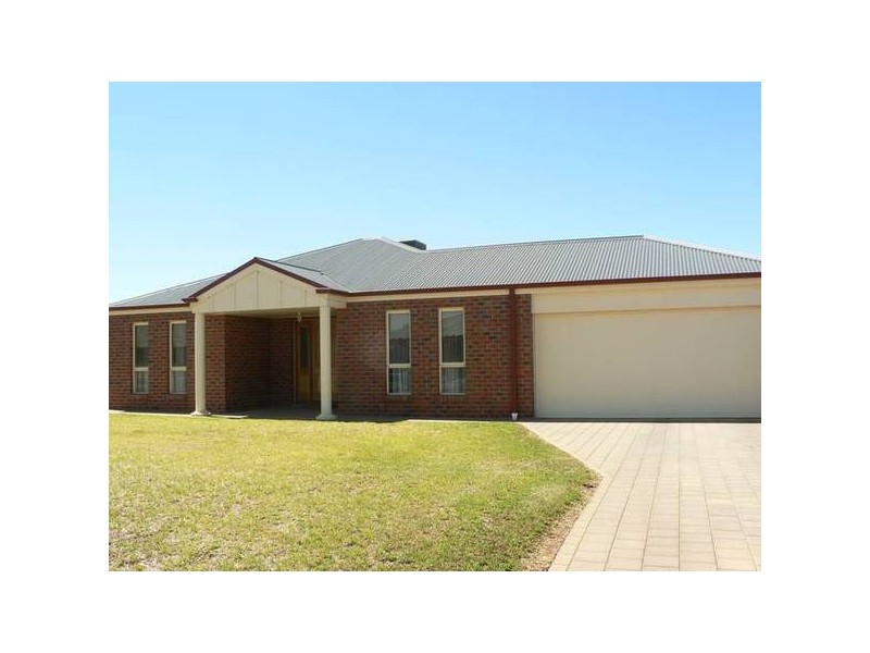 31 Summer Drive, Gol Gol NSW 2738