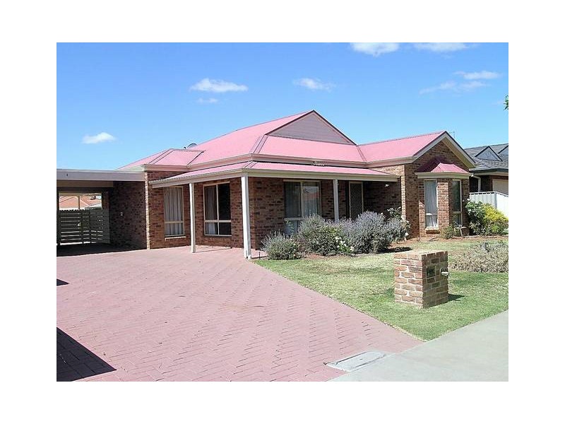 4 Emerald Drive, Mildura VIC 3500