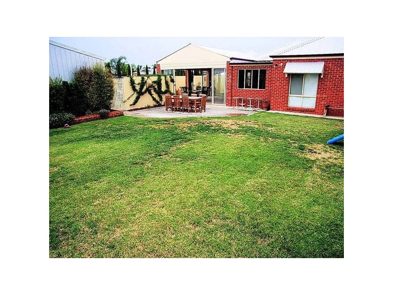 11 Nabila Court, Mildura VIC 3500