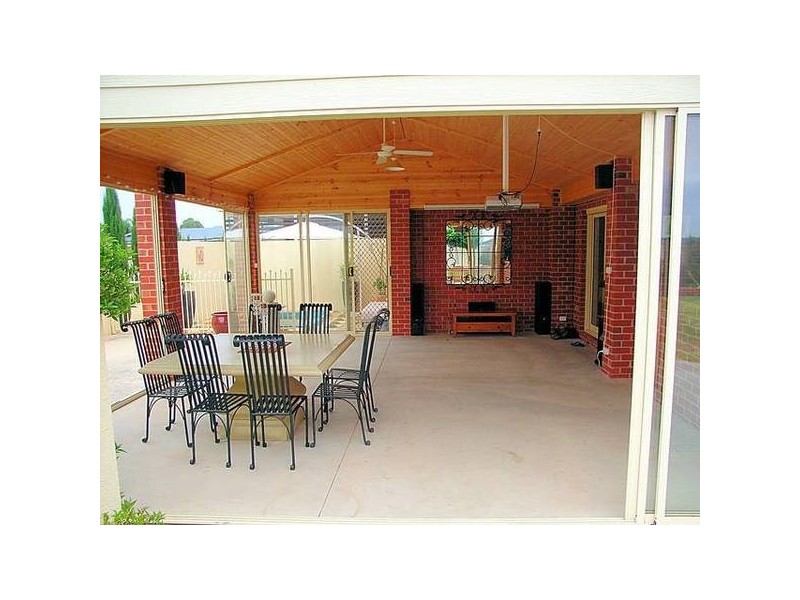 11 Nabila Court, Mildura VIC 3500