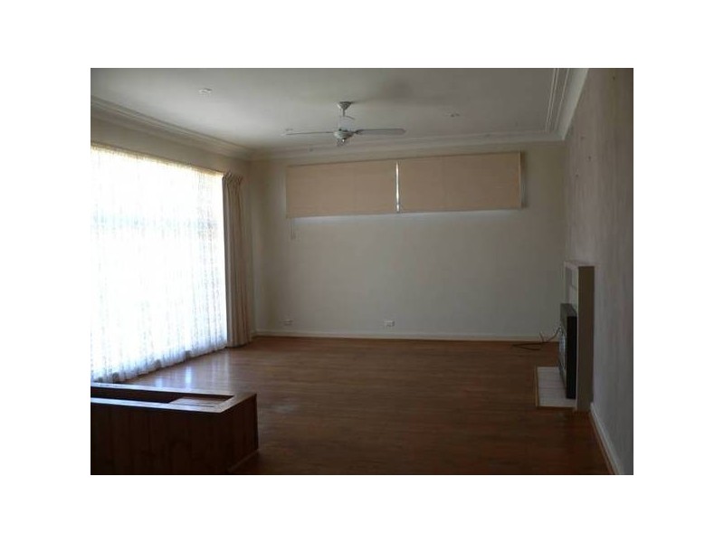 9 Cameron Avenue, Mildura VIC 3500