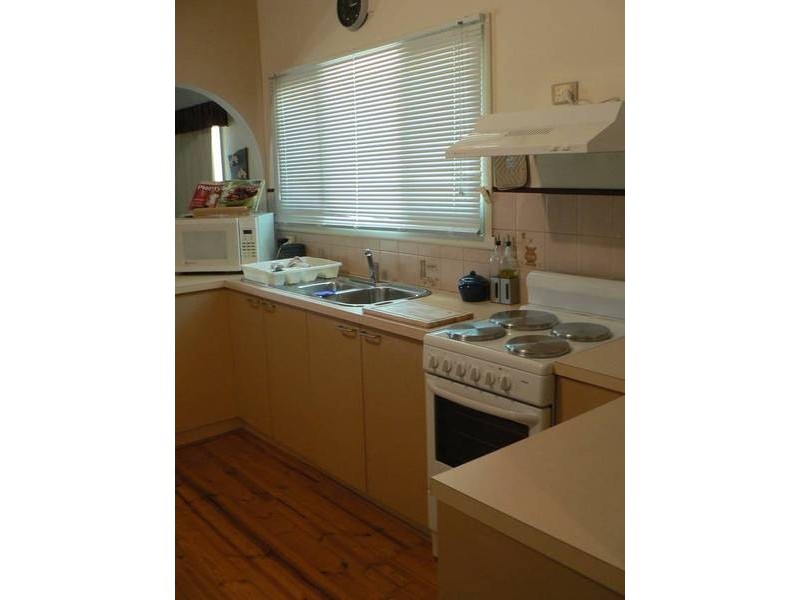 9 Logan Avenue, Mildura VIC 3500