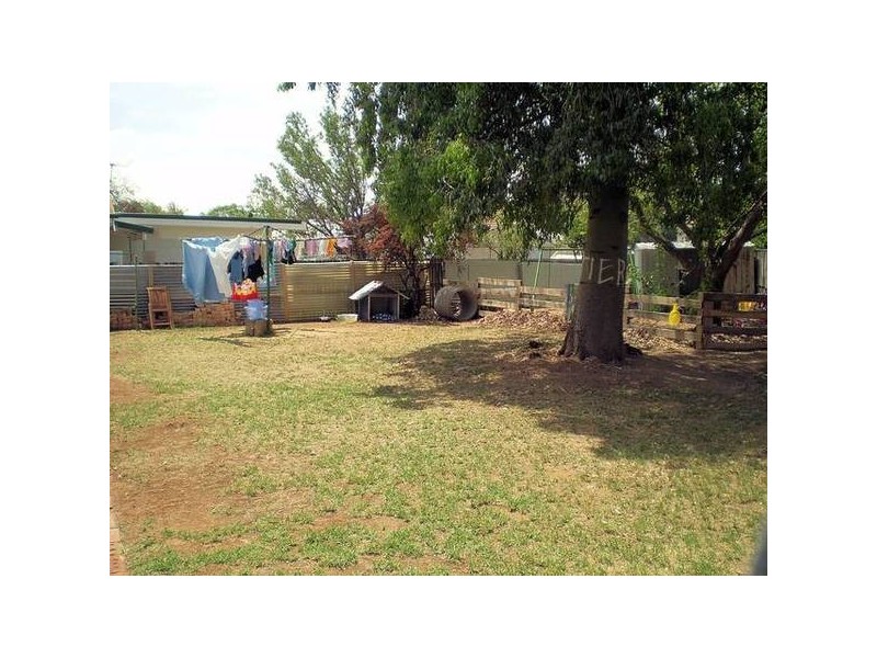 9 Bowen Crescent, Mildura VIC 3500