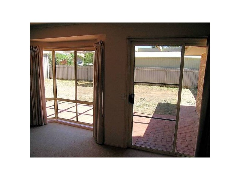 70 Riverside Avenue, Mildura VIC 3500