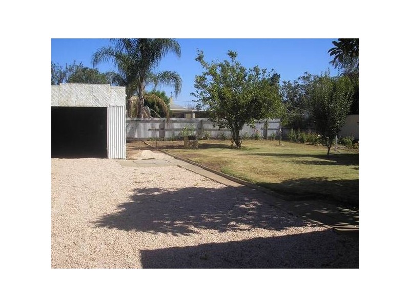 7 Wattle Avenue, Mildura VIC 3500