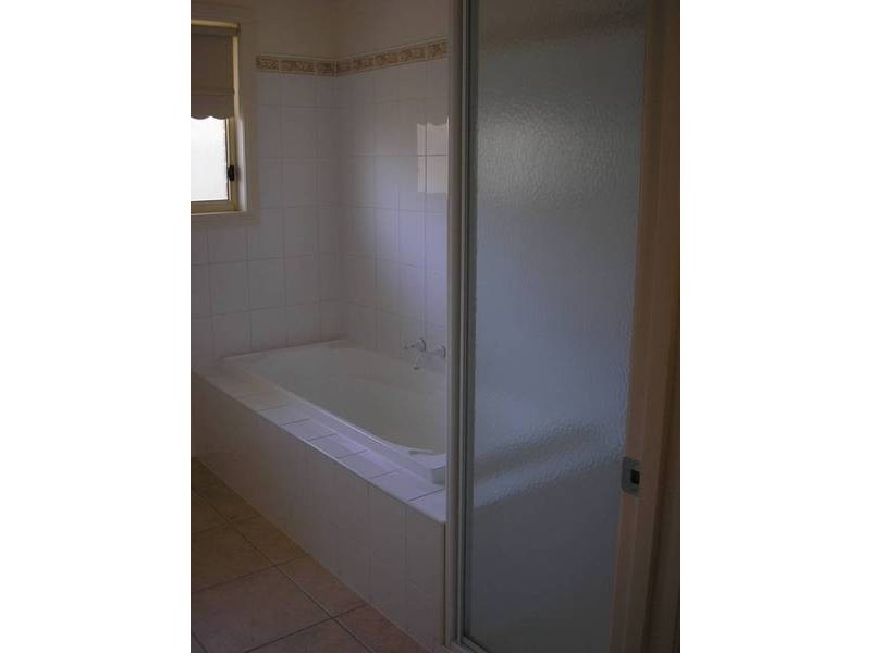 4 Jordan Avenue, Mildura VIC 3500