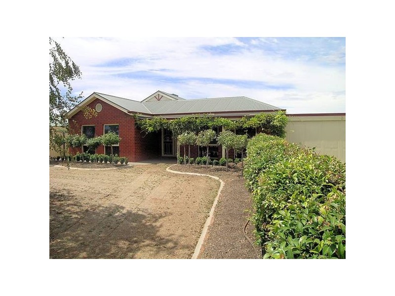 3 Wadsworth Drive, Gol Gol NSW 2738