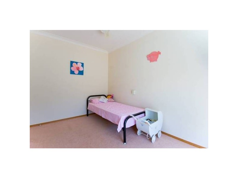 137 Sturt Highway, Gol Gol NSW 2738