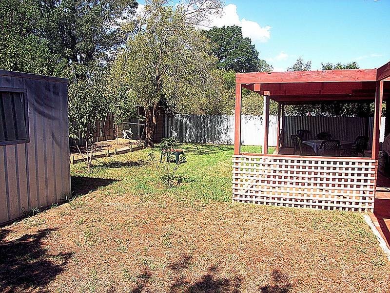 18 Euneva Drive, Mildura VIC 3500