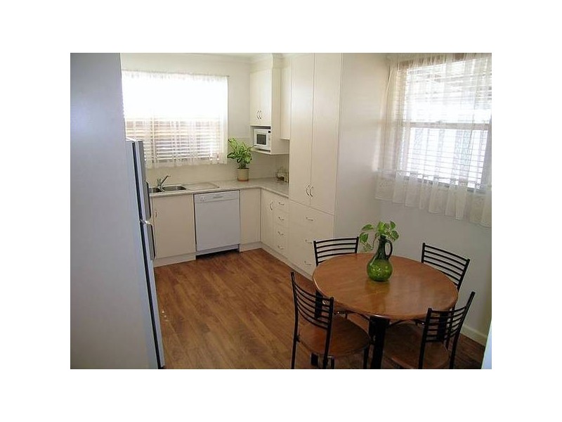 12 Hazel Avenue, Mildura VIC 3500