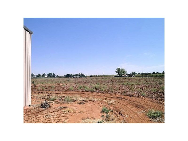 00 River Avenue, Merbein VIC 3505