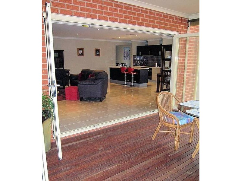 710 Cureton Avenue, Nichols Point VIC 3501