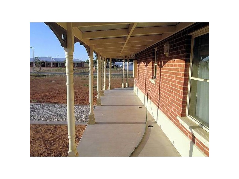 710 Cureton Avenue, Nichols Point VIC 3501