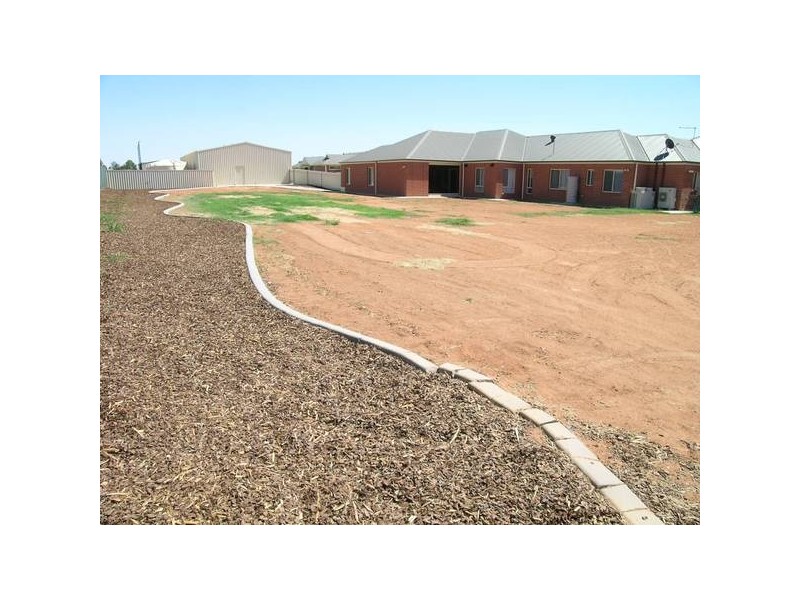 710 Cureton Avenue, Nichols Point VIC 3501