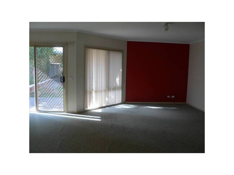 32 Cherry Avenue, Mildura VIC 3500