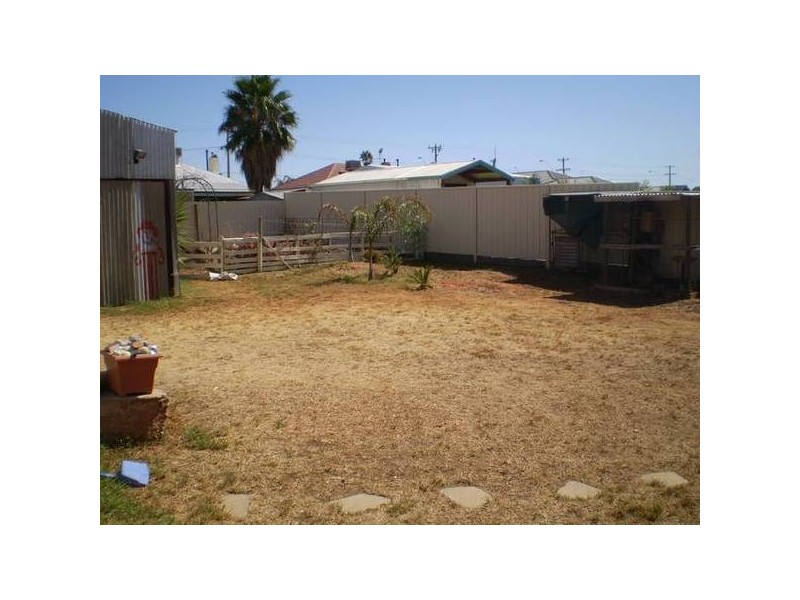 71 Douglas Avenue, Mildura VIC 3500