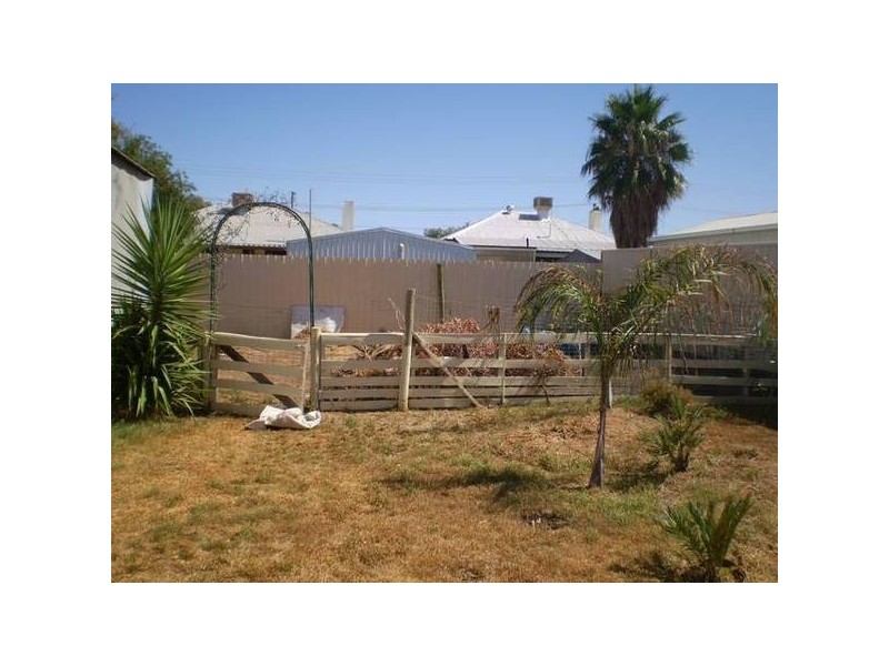 71 Douglas Avenue, Mildura VIC 3500