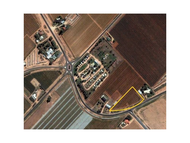 1 Cureton Avenue, Nichols Point VIC 3501