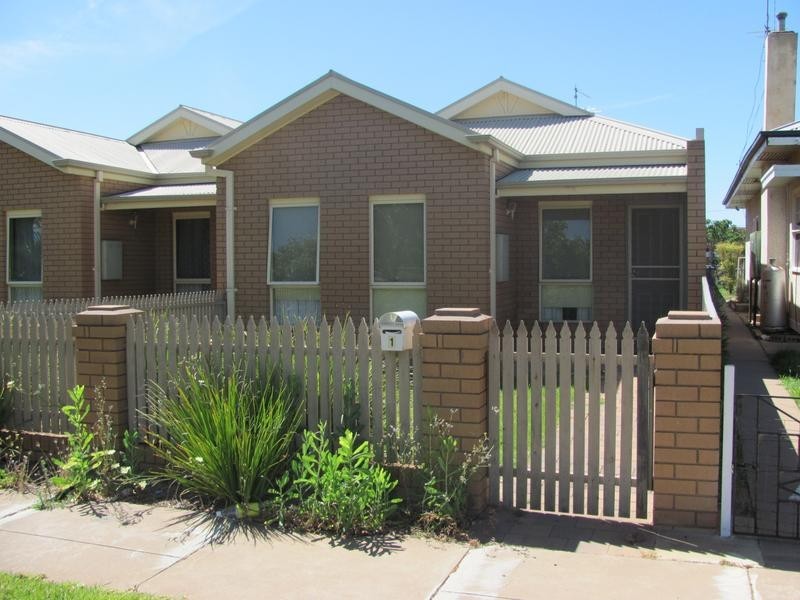1/104 Olive Avenue, Mildura VIC 3500