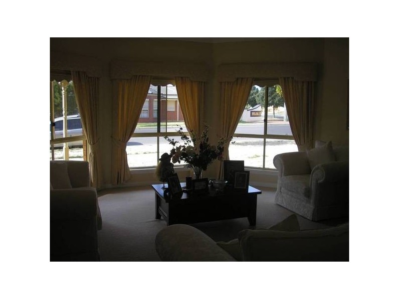 121 Riverside Avenue, Mildura VIC 3500