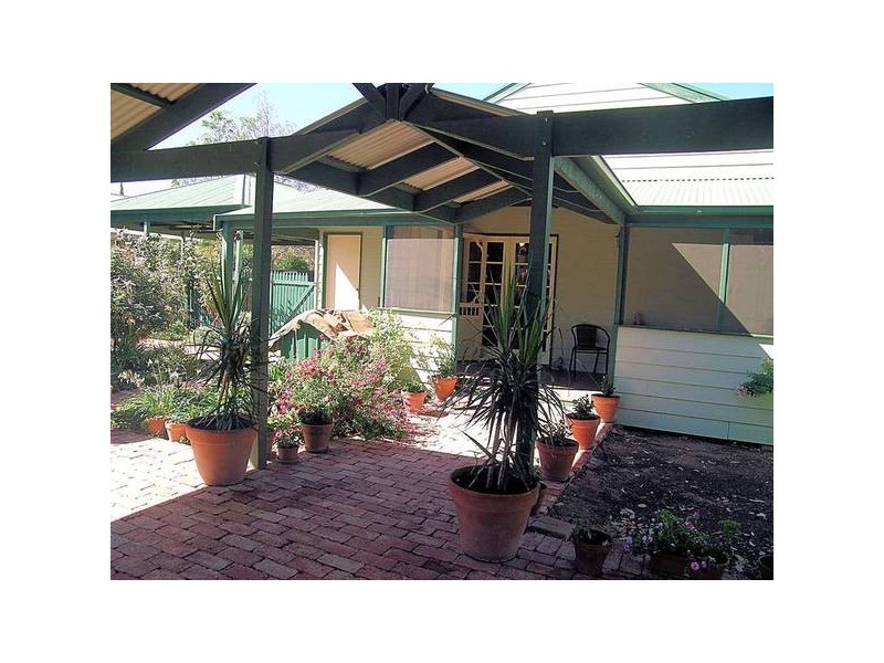 1 Koorlong Avenue, Nichols Point VIC 3501