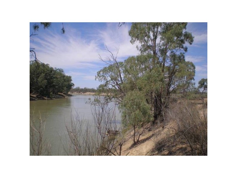 1 Buchanan Lane, Robinvale VIC 3549