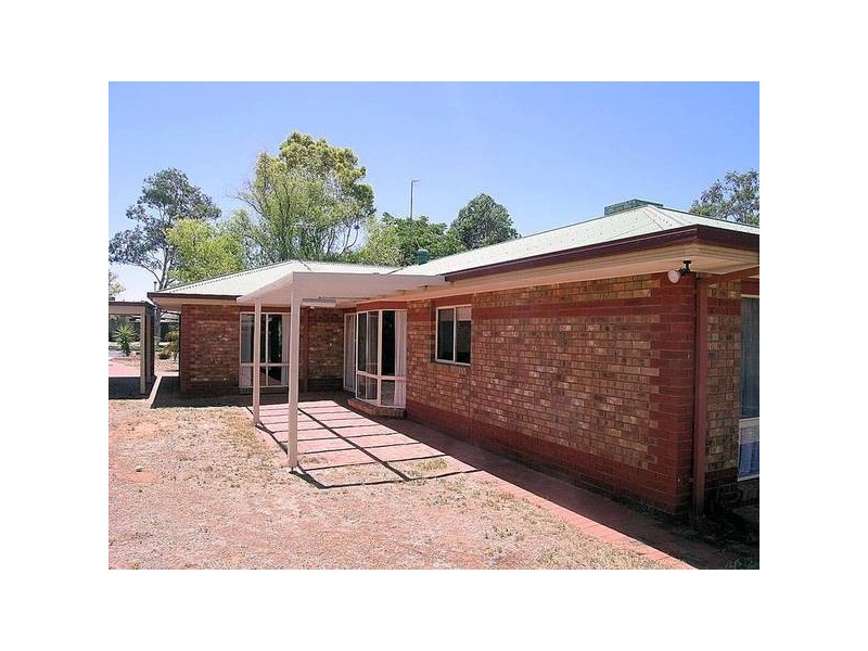 70 Riverside Avenue, Mildura VIC 3500