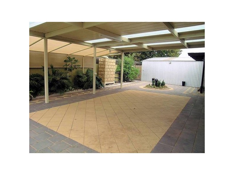 4 Charles Court, Mildura VIC 3500