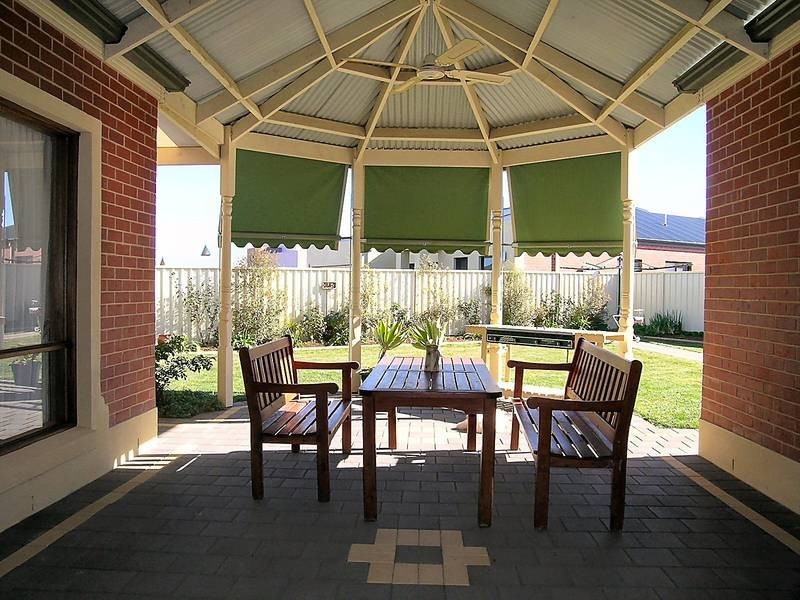 13 Edmund Barton Court, Mildura VIC 3500