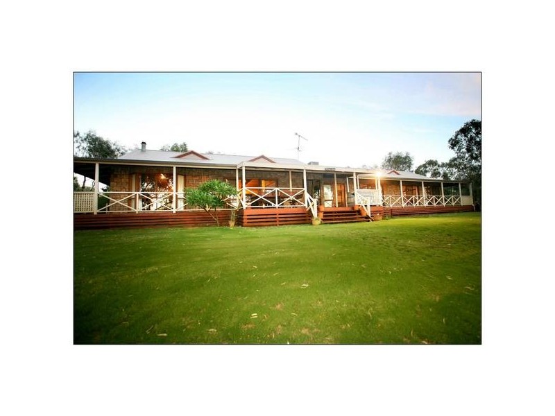 404 Pitman Avenue, Buronga NSW 2739