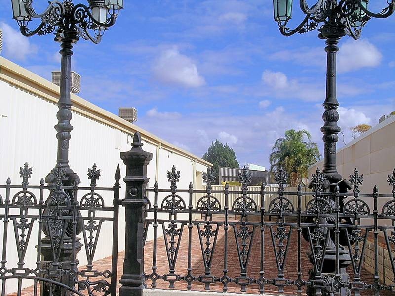 33-37 Seventh Street, Mildura VIC 3500