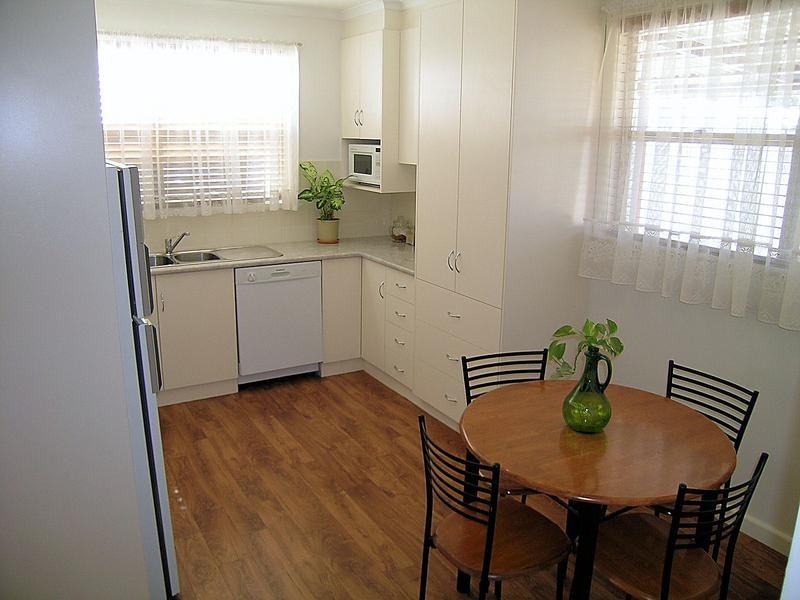 12 Hazel Avenue, Mildura VIC 3500