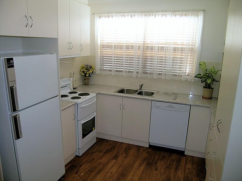 12 Hazel Avenue, Mildura VIC 3500