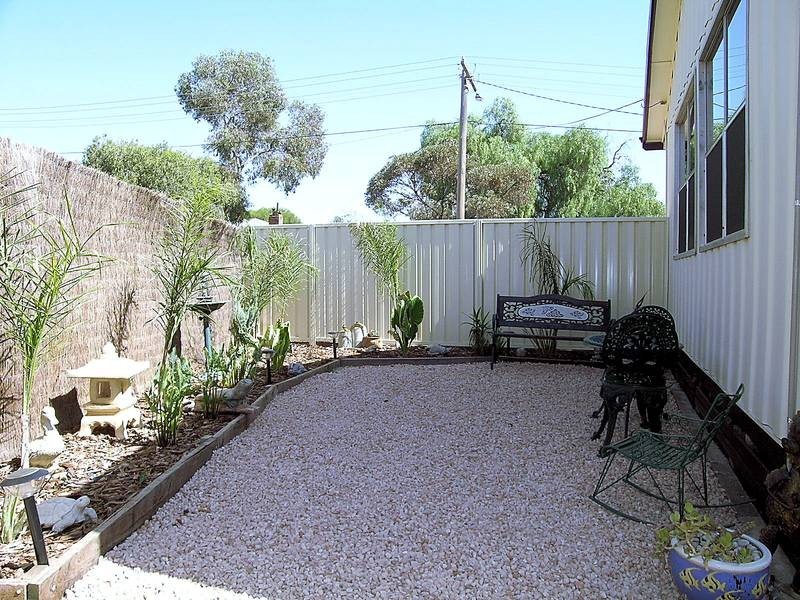 12 Hazel Avenue, Mildura VIC 3500