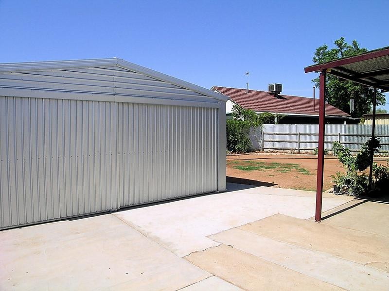 12 Hazel Avenue, Mildura VIC 3500