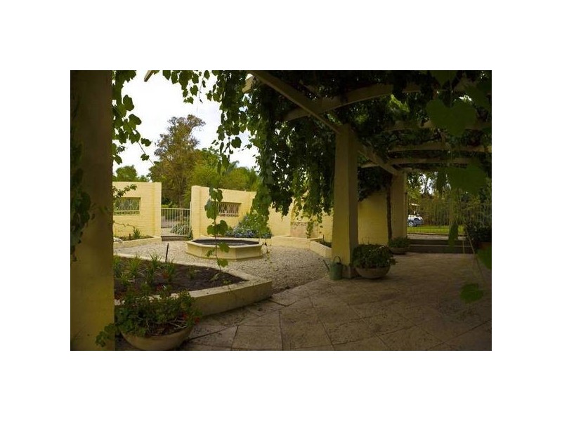 6 Riverview Rise, Gol Gol NSW 2738