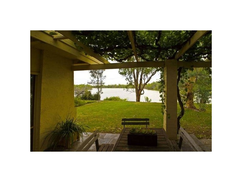 6 Riverview Rise, Gol Gol NSW 2738