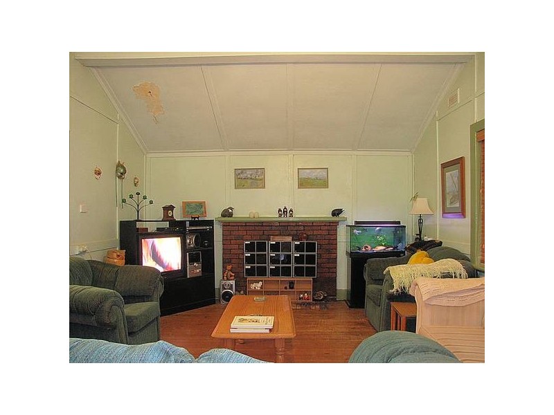 15 Woomera Avenue, Red Cliffs VIC 3496