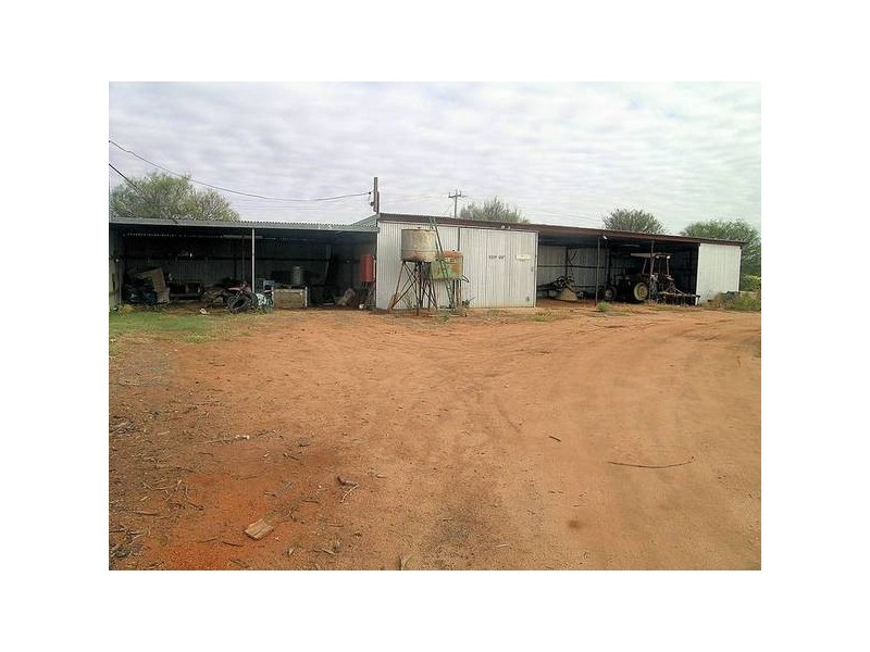 505 Cnr Boobook Avenue & Ponde Street, Red Cliffs VIC 3496