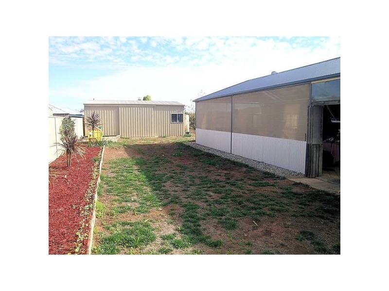 10 Drings Way, Gol Gol NSW 2738
