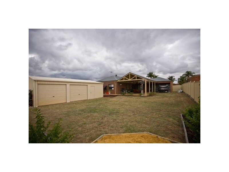 121 Wood Street, Gol Gol NSW 2738