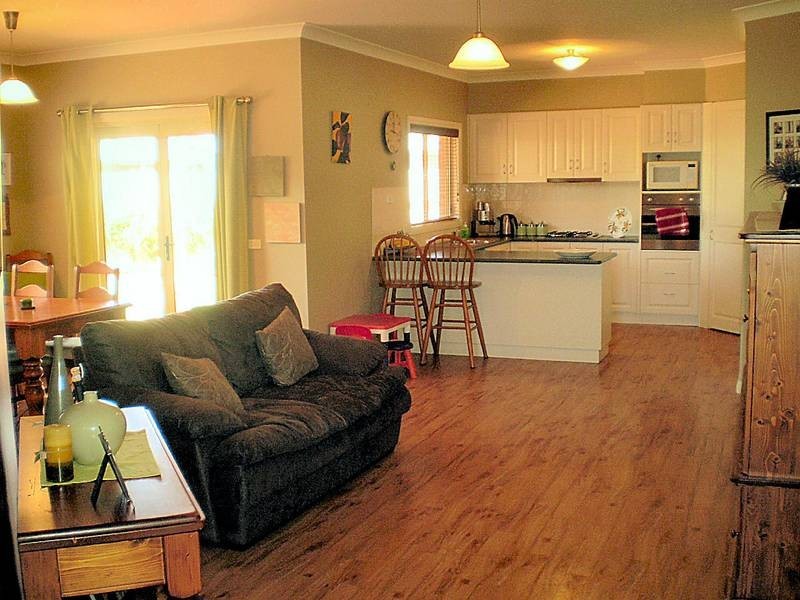 6 Thames Place, Mildura VIC 3500