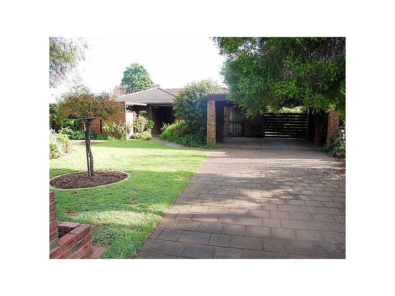 35 Kiata Drive, Mildura VIC 3500