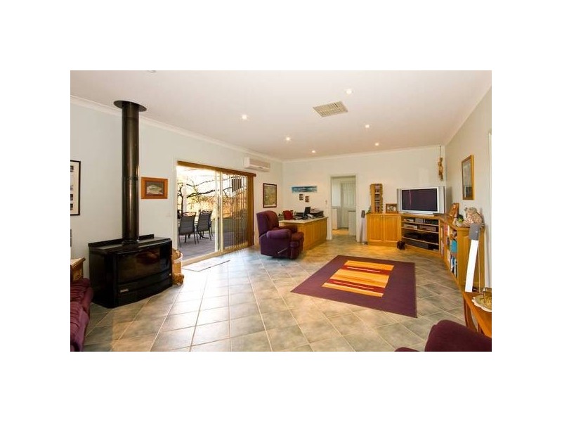 341 Euston Avenue, Cardross VIC 3496