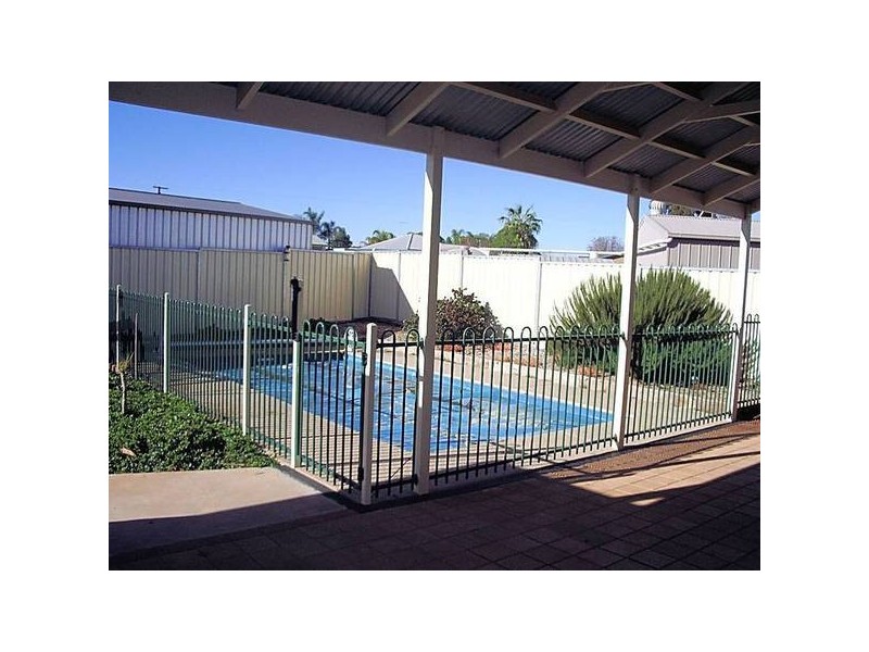 35 Belleview Drive, Irymple VIC 3498