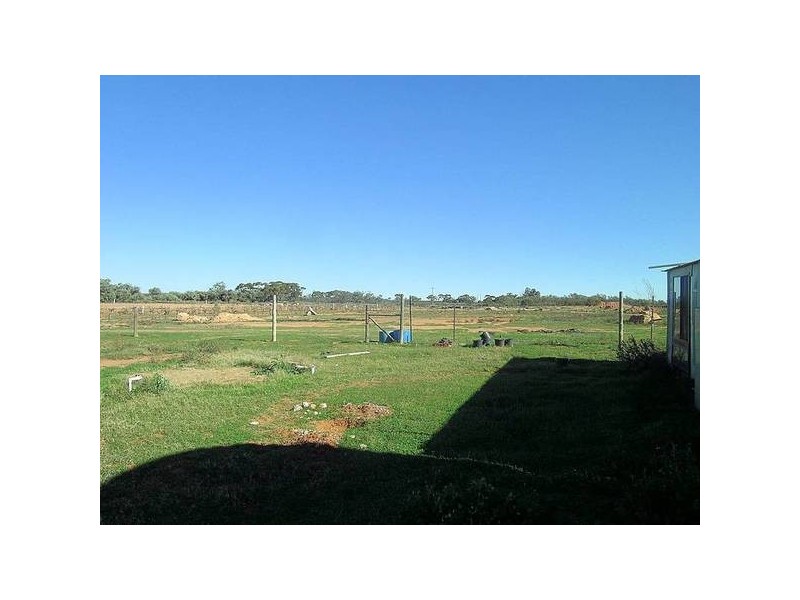 2 Blaby Lane, Merbein VIC 3505