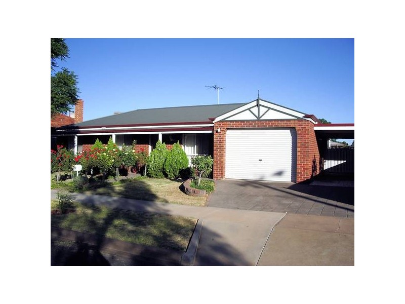 23 Kelvin Avenue, Mildura VIC 3500