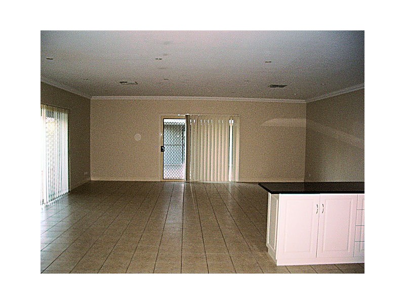 1/27 Langtree Avenue, Mildura VIC 3500